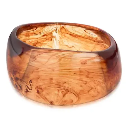 Bracelete Curvo em Resina